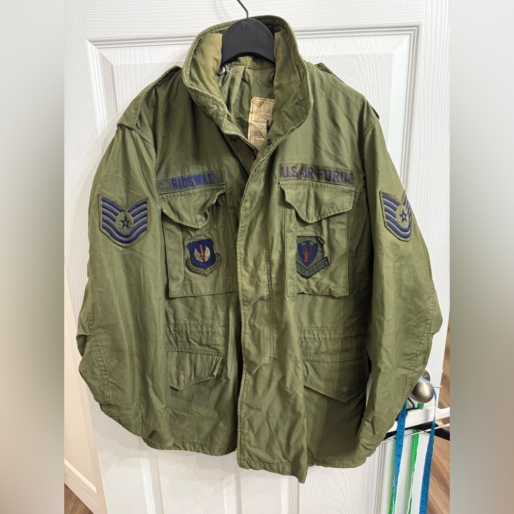 Vintage 1950s–60s USAF OG-107 Cold Weather Field Jacket w/ Original Patches